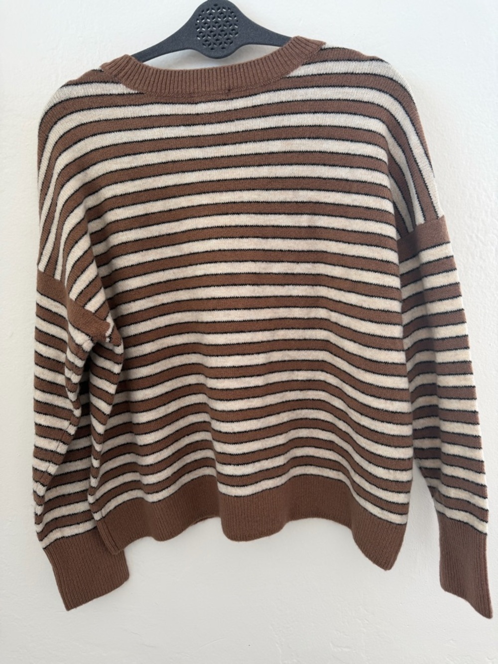 Halogen®Stripe Crewneck Sweater Medium - Picture 7 of 11